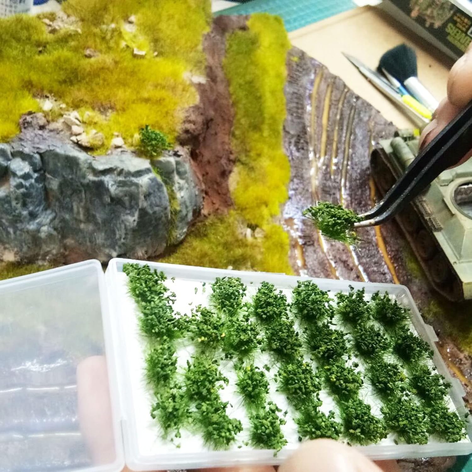 Lot de 56 Touffes d'Herbe Ultra-Réalistes - VIVARIUM PRO